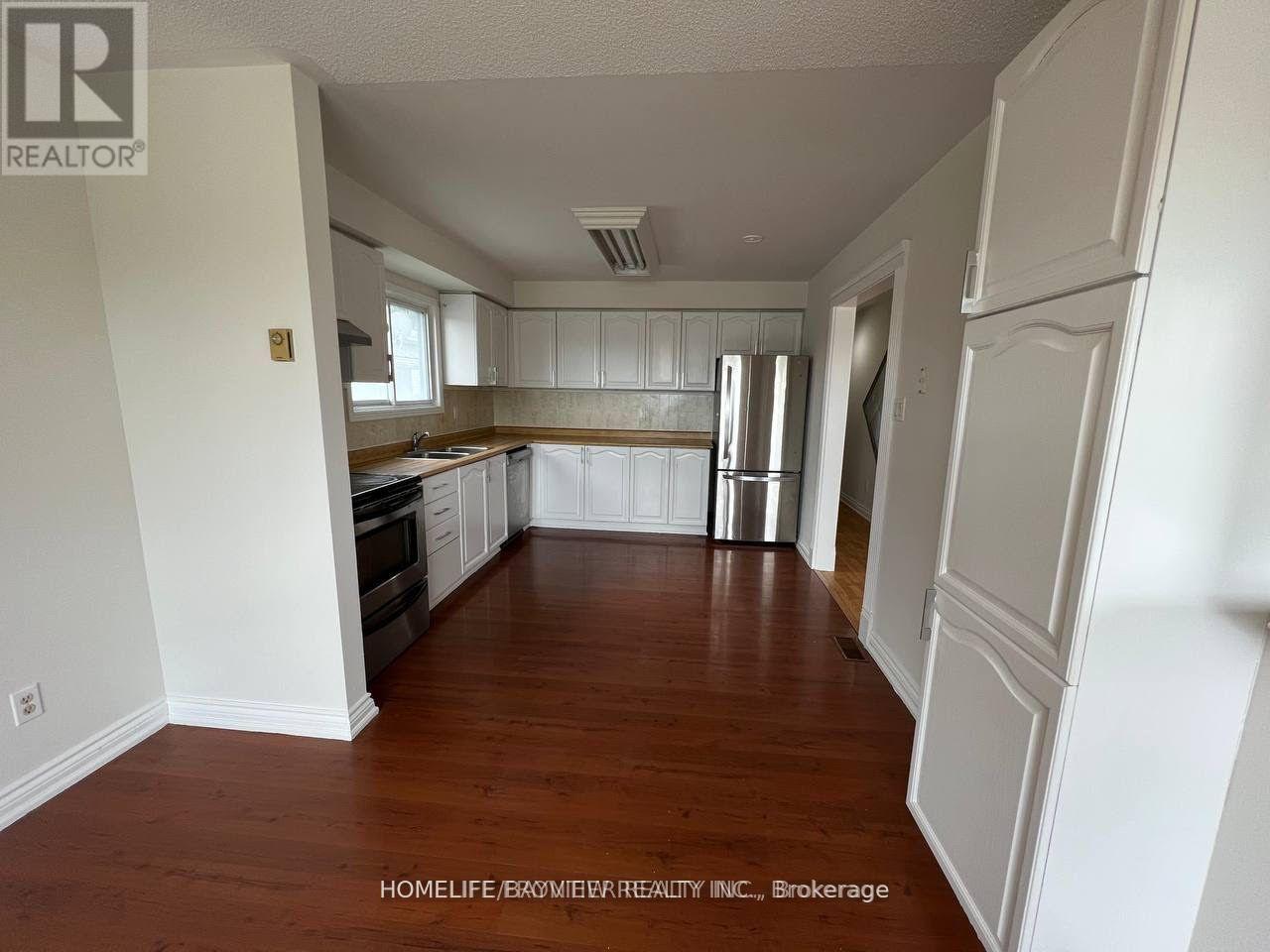 412 The Queensway S, Georgina, Ontario  L4P 2C8 - Photo 4 - N12747080