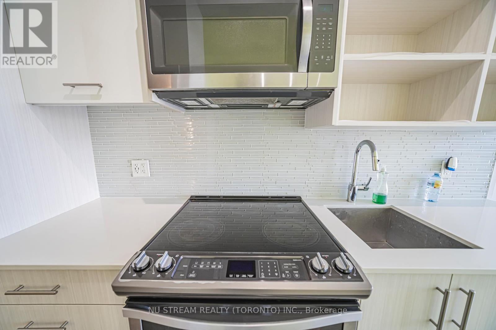 411 - 128 Fairview Mall Drive, Toronto, Ontario  M2J 0E8 - Photo 11 - C12679260