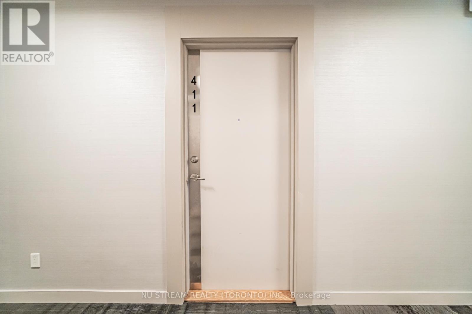 411 - 128 Fairview Mall Drive, Toronto, Ontario  M2J 0E8 - Photo 5 - C12679260