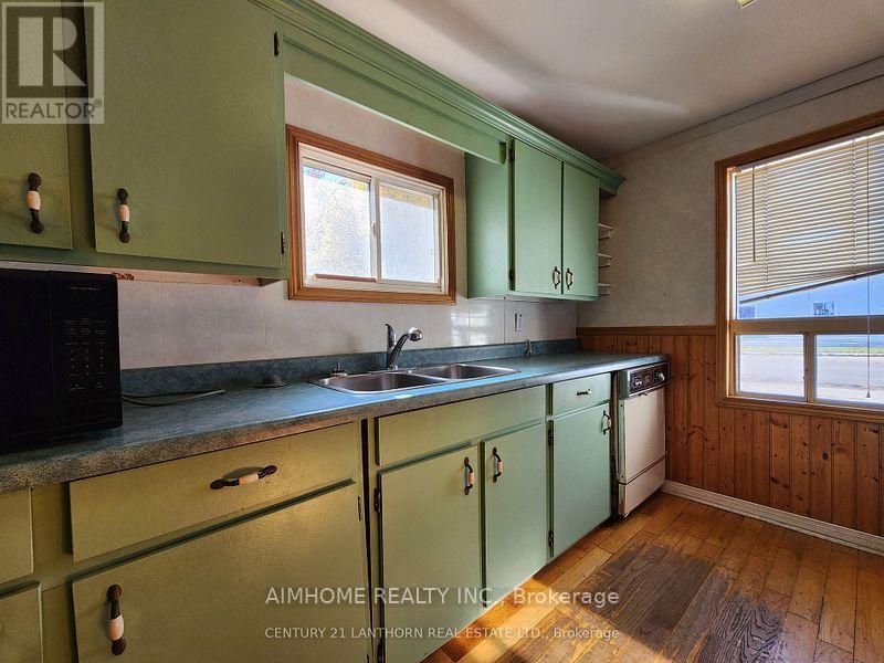 25 Bettes Street, Belleville, Ontario  K8N 3W5 - Photo 10 - X12747082