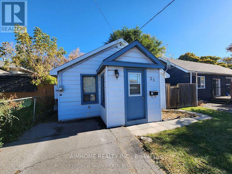 25 Bettes Street, Belleville, Ontario  K8N 3W5 - Photo 3 - X12747082