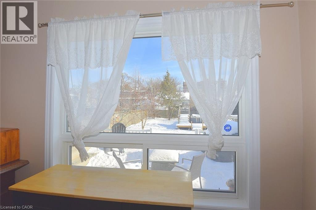 19 East 17th Street, Hamilton, Ontario  L9A 4L9 - Photo 15 - 40802010