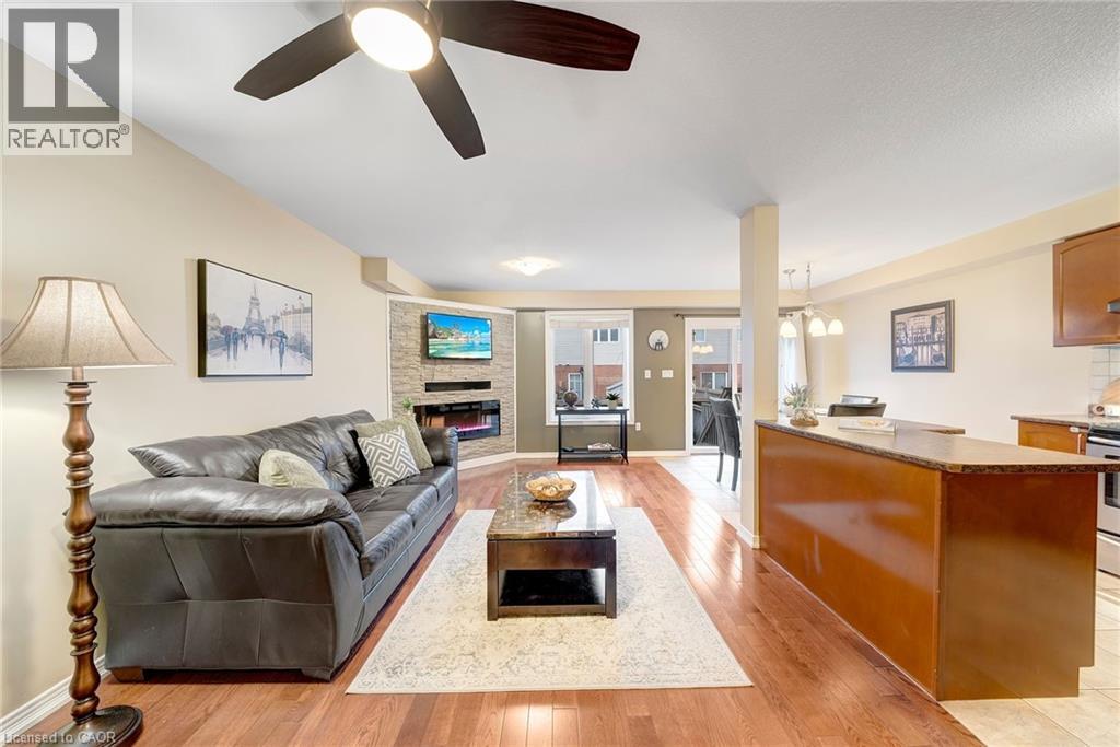 21 Periwinkle Drive, Hamilton, Ontario  L0R 1P0 - Photo 4 - 40799054