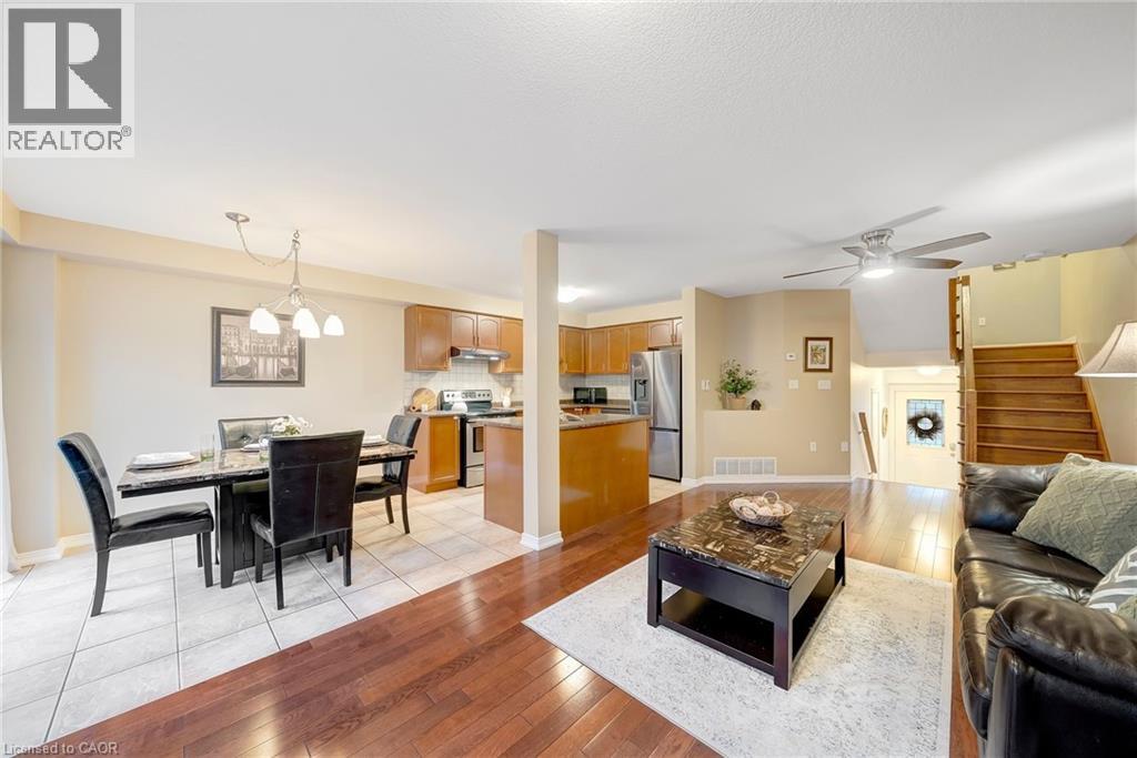 21 Periwinkle Drive, Hamilton, Ontario  L0R 1P0 - Photo 6 - 40799054