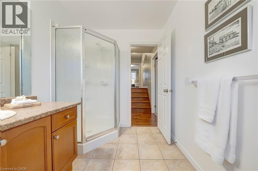 21 Periwinkle Drive, Hamilton, Ontario  L0R 1P0 - Photo 16 - 40799054