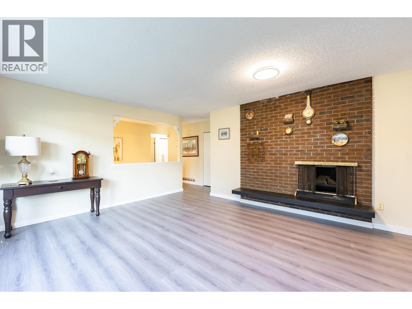 2075 Rufus Drive, North Vancouver, British Columbia  V7J 3N2 - Photo 5 - R3083182