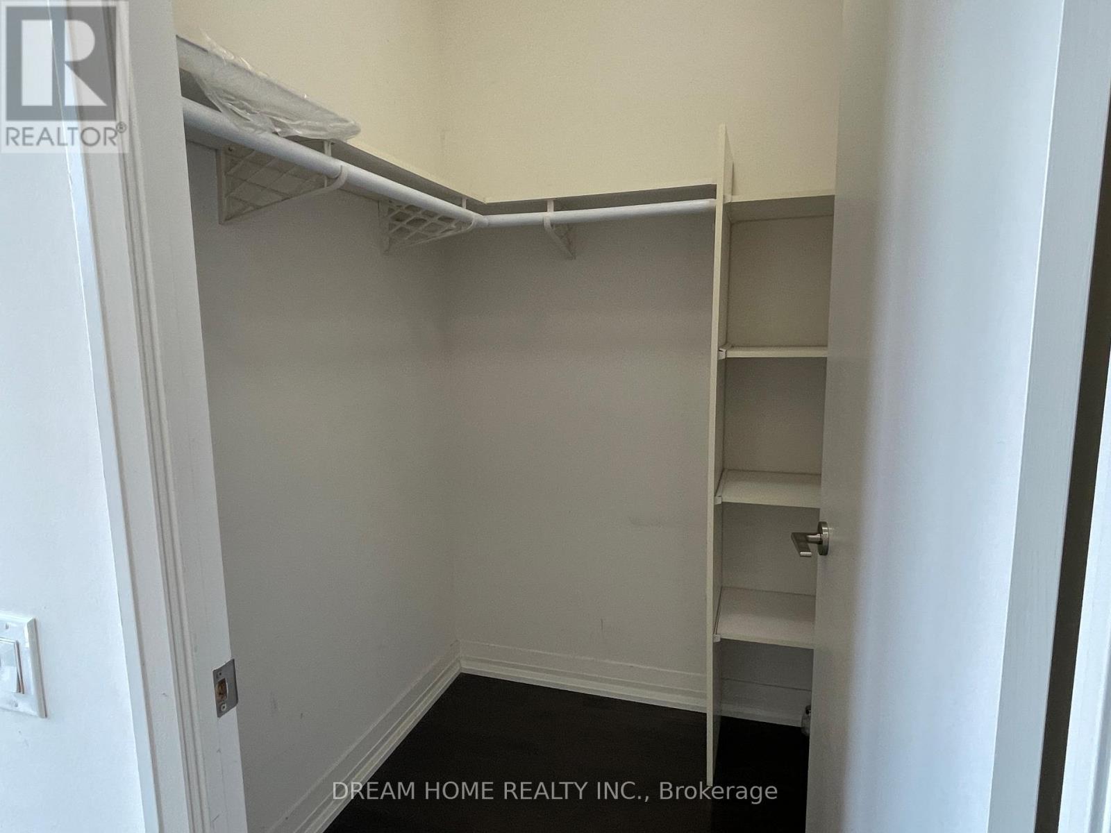 3302 - 25 Carlton Street, Toronto, Ontario  M5B 1L2 - Photo 8 - C12747034