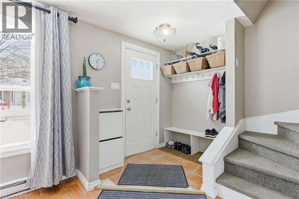 743 Parkview Crescent, Cambridge, Ontario  N3H 5A1 - Photo 4 - 40801729