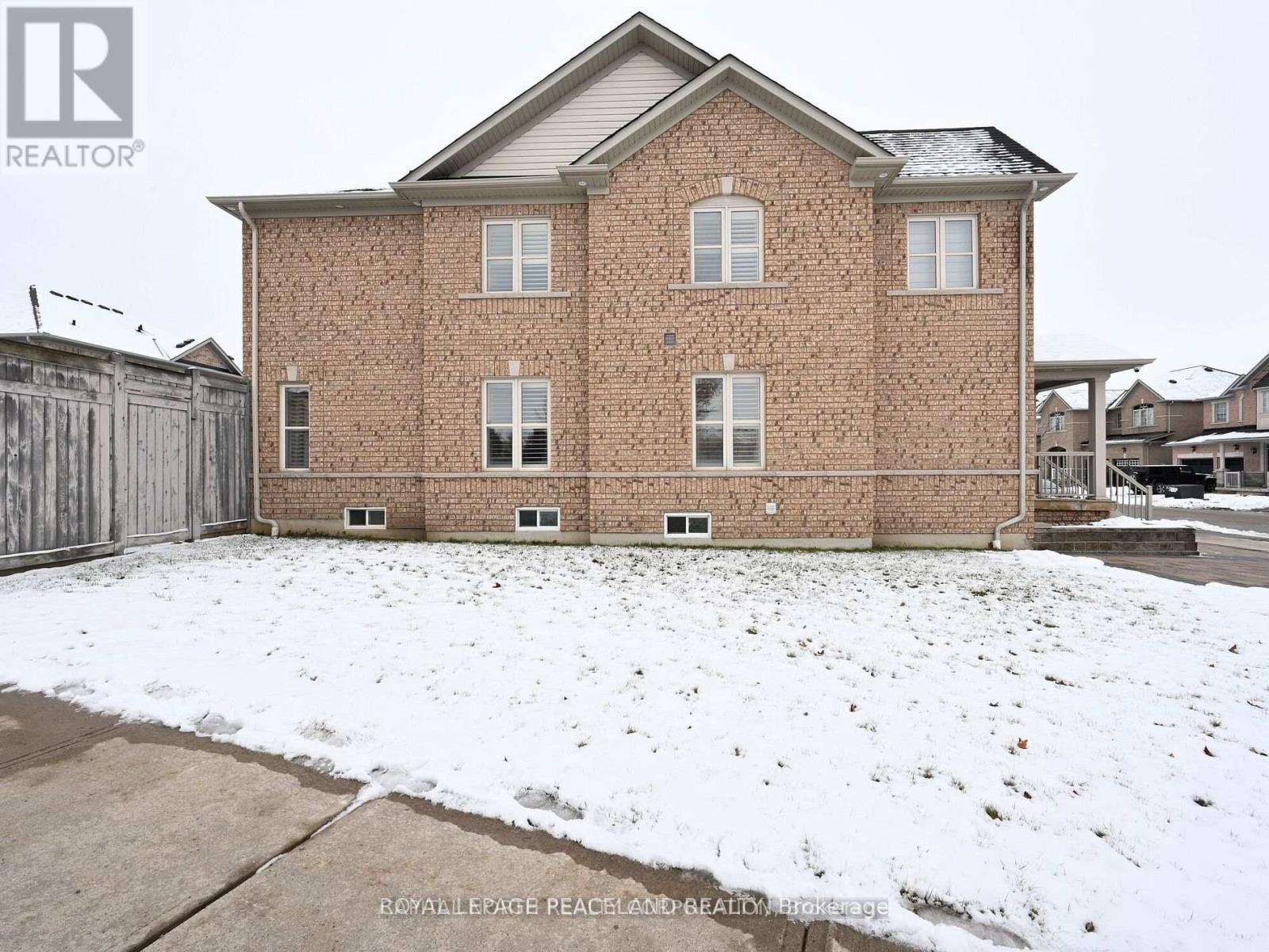 68 Christian Hoover Drive, Whitchurch-Stouffville, Ontario  L4A 0X6 - Photo 31 - N12747092