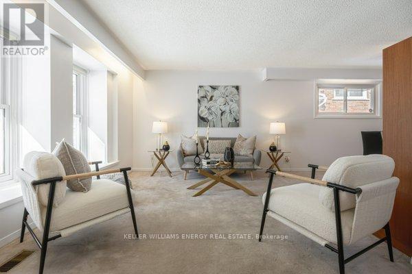 469 Waverly Street N, Oshawa, Ontario  L1J 5W5 - Photo 4 - E12731438