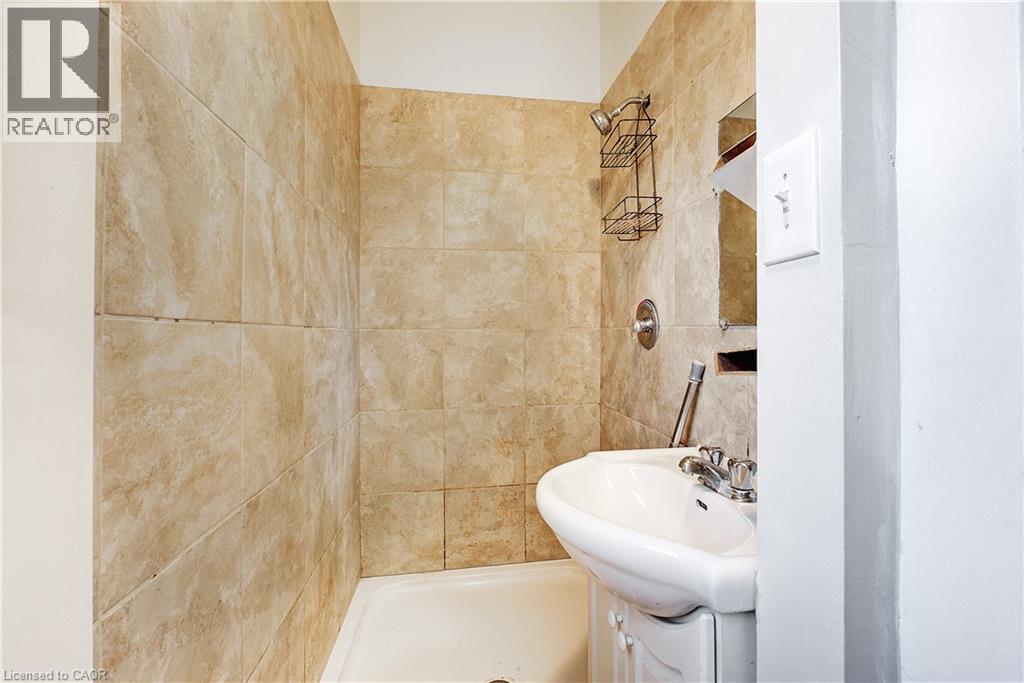 201 Clarence Street, London, Ontario  N6B 2J8 - Photo 13 - 40774454