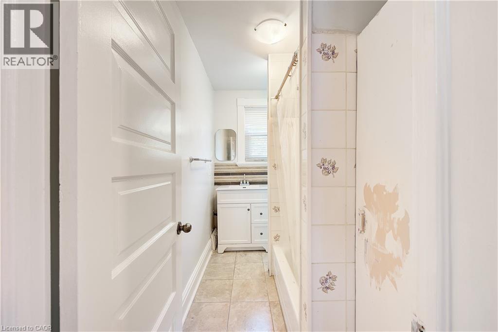 201 Clarence Street, London, Ontario  N6B 2J8 - Photo 25 - 40774454