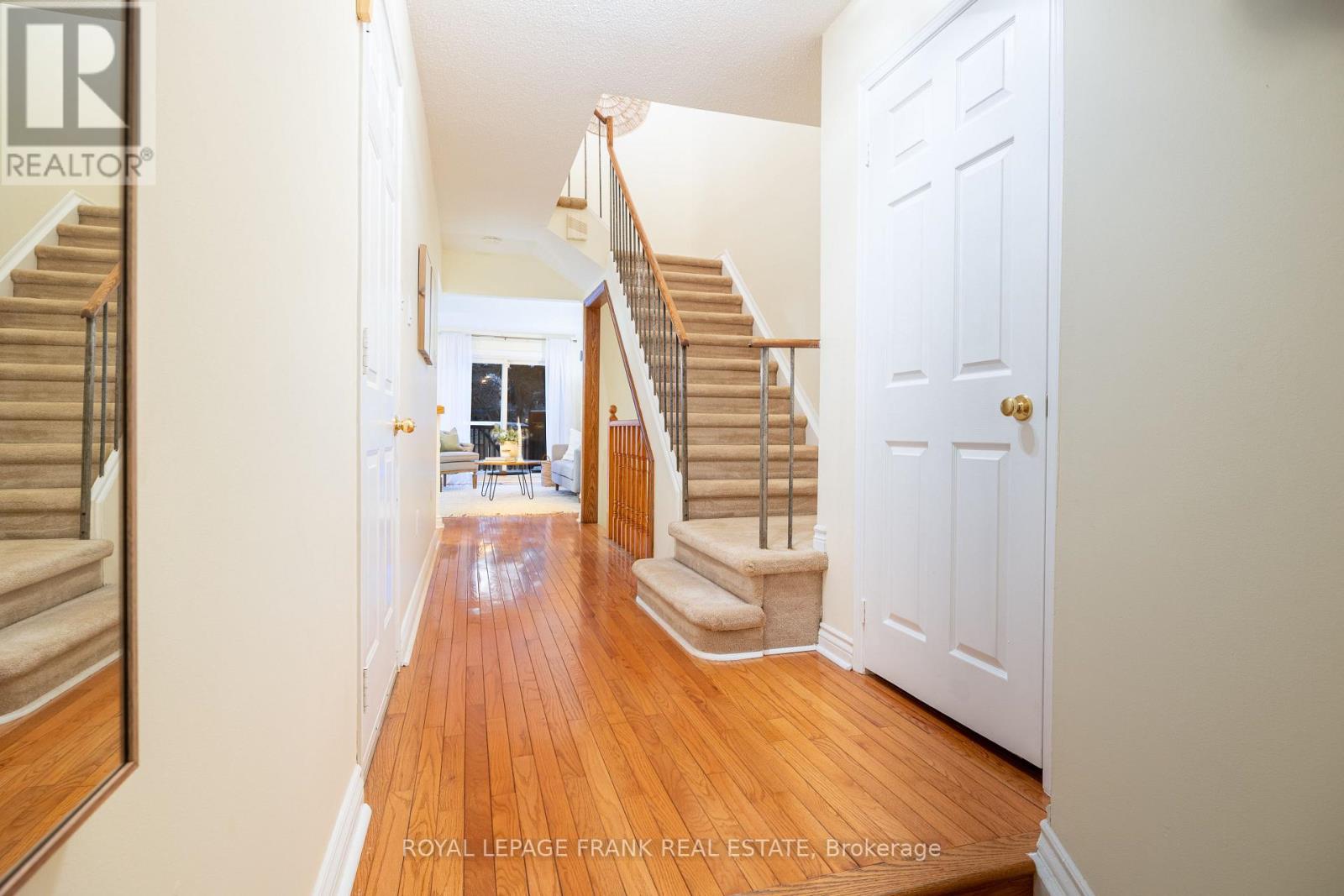 23 - 385 The East Mall, Toronto, Ontario  M9B 6J4 - Photo 3 - W12747106