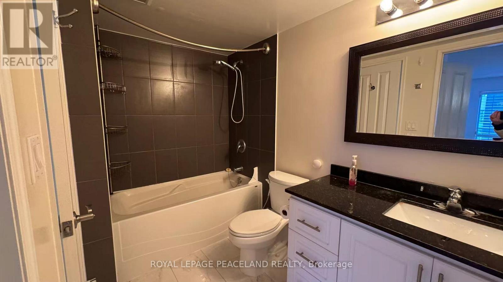 Th101 - 38 Hollywood Avenue, Toronto, Ontario  M2N 6S5 - Photo 8 - C12747128