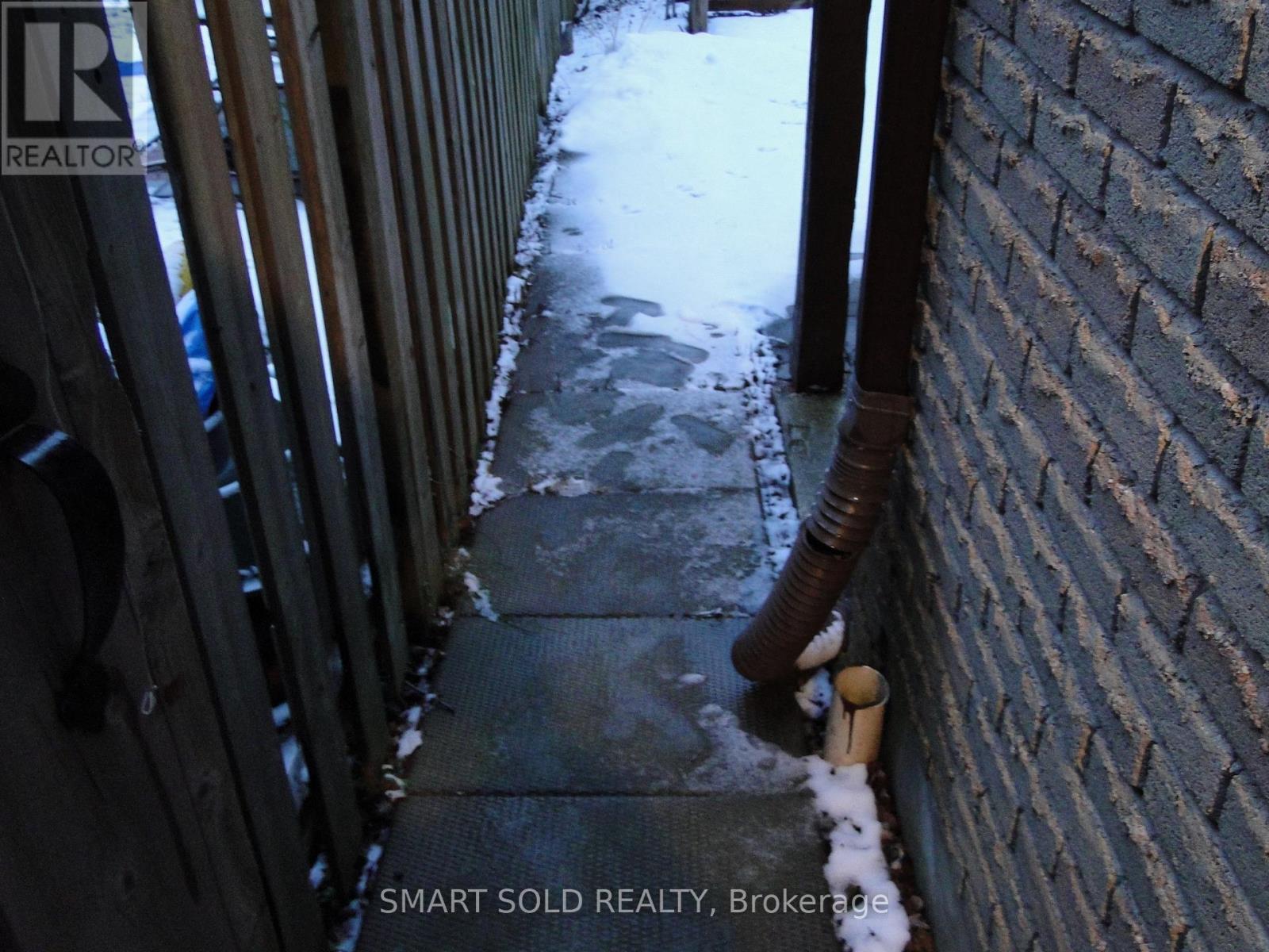 Basement - 54 Muirlands Drive, Toronto, Ontario  M1V 2B4 - Photo 21 - E12747140