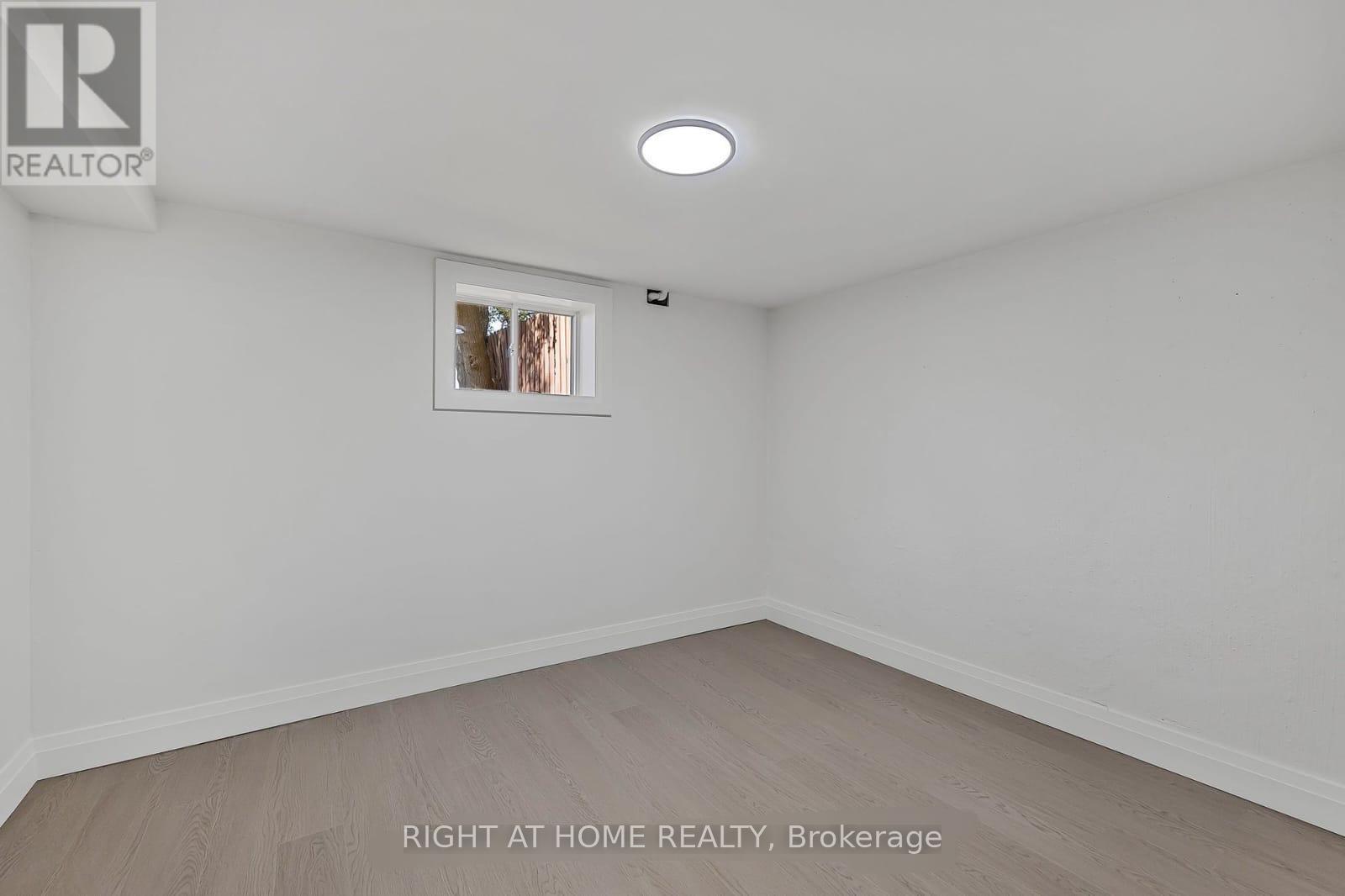 Bsmt - 703 Sunnypoint Drive, Newmarket, Ontario  L3Y 2Z7 - Photo 11 - N12747116