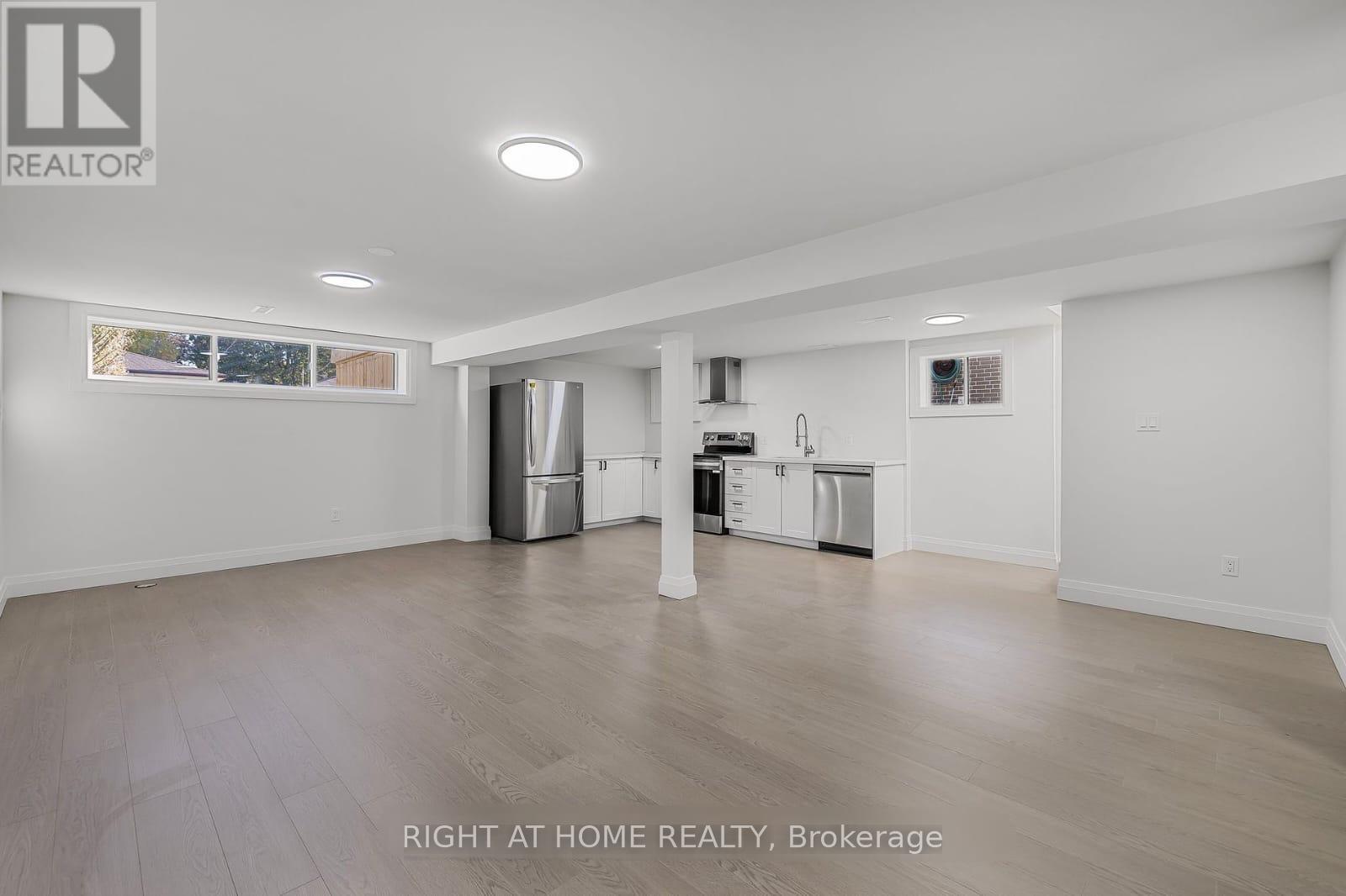 Bsmt - 703 Sunnypoint Drive, Newmarket, Ontario  L3Y 2Z7 - Photo 9 - N12747116