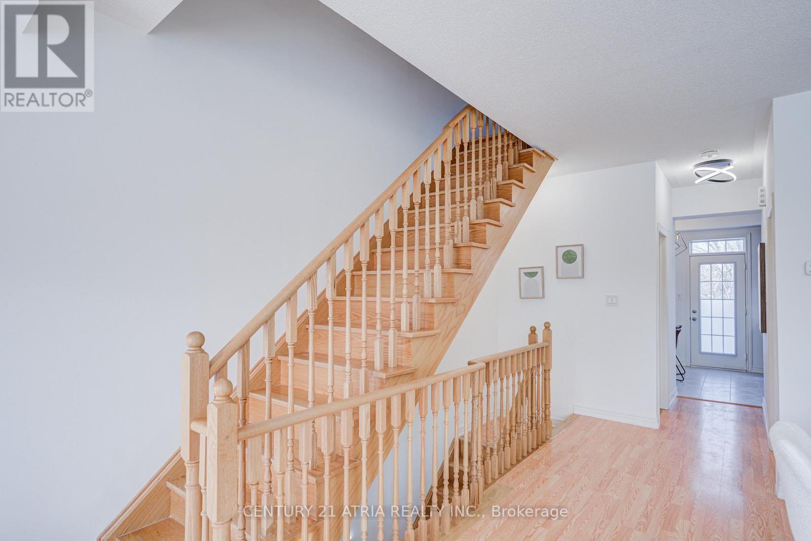 42 Roy Grove Way, Markham, Ontario  L6E 0T6 - Photo 11 - N12747136