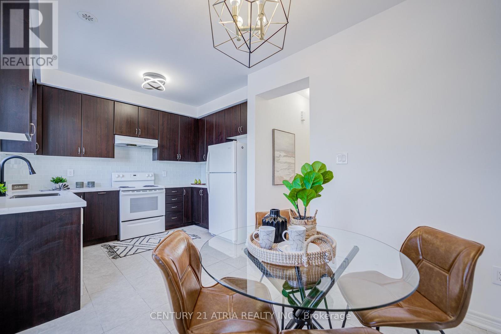 42 Roy Grove Way, Markham, Ontario  L6E 0T6 - Photo 22 - N12747136