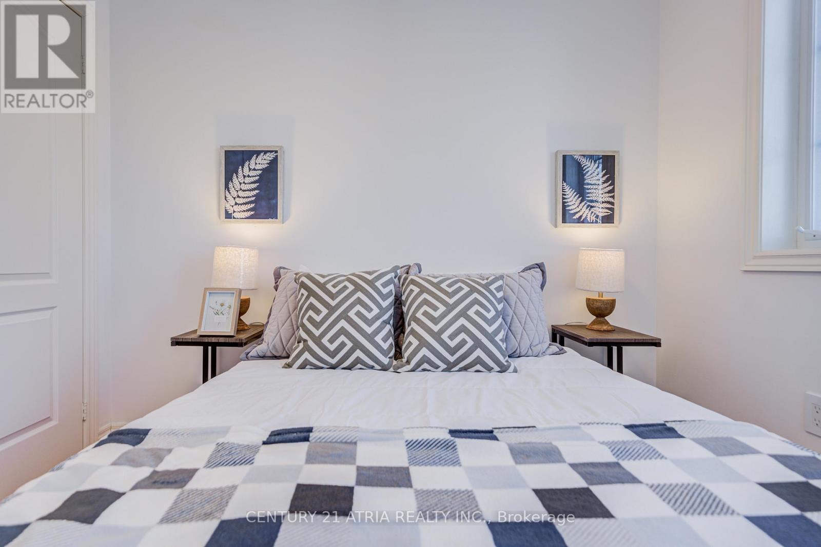 42 Roy Grove Way, Markham, Ontario  L6E 0T6 - Photo 40 - N12747136