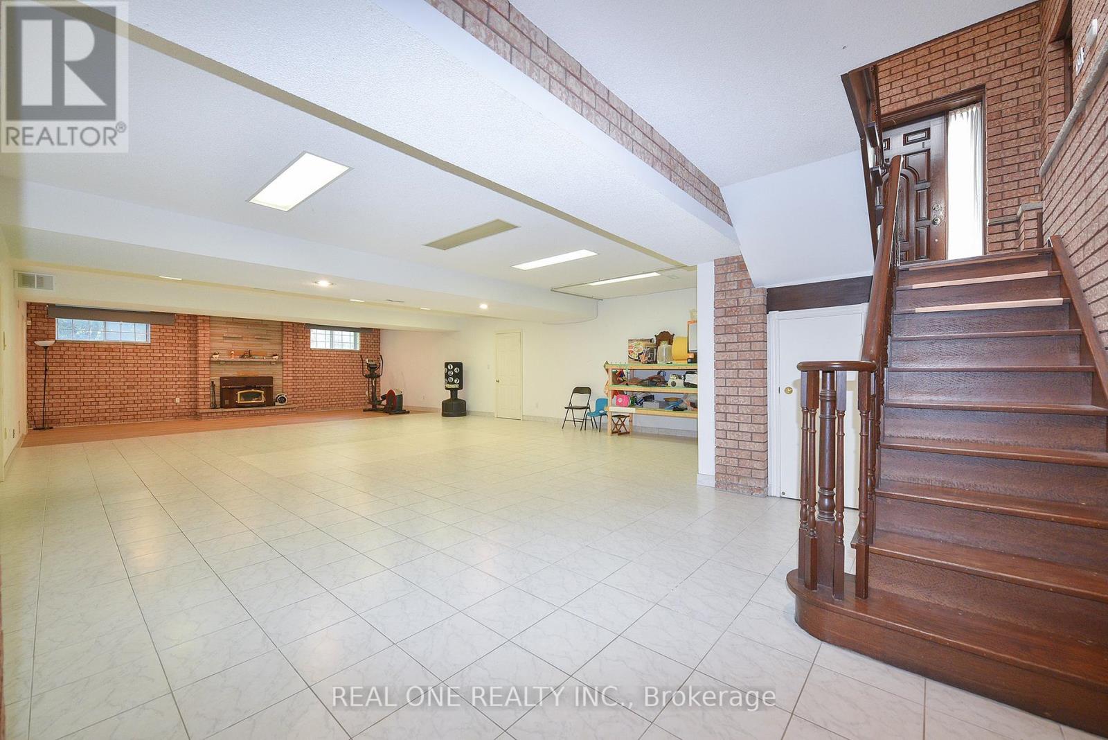 62 Lee Avenue, Markham, Ontario  L3R 8G4 - Photo 39 - N12747138