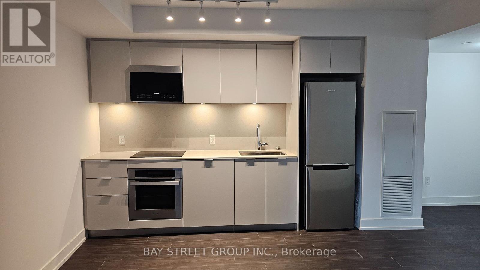 926n - 9 Clegg Road, Markham, Ontario  L6G 0H3 - Photo 2 - N12747150