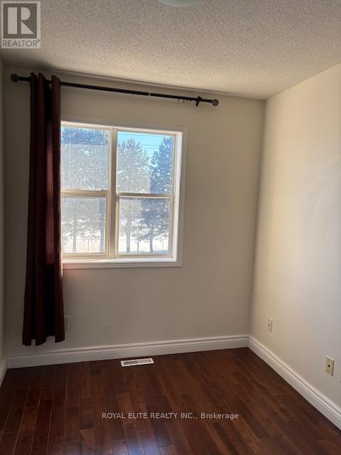 3 - 5 Maple Park Way, Markham, Ontario  L6G 1C5 - Photo 12 - N12747156