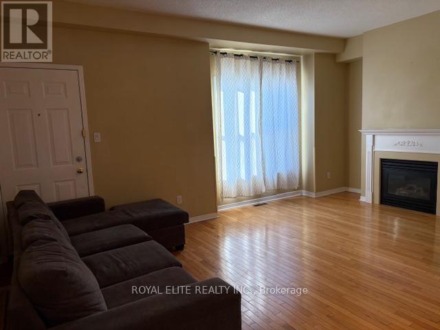 3 - 5 Maple Park Way, Markham, Ontario  L6G 1C5 - Photo 3 - N12747156