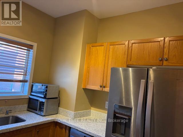 3 - 5 Maple Park Way, Markham, Ontario  L6G 1C5 - Photo 8 - N12747156