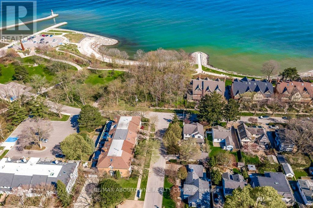 21 Chisholm Street, Oakville, Ontario  L6K 3W2 - Photo 31 - W12747126