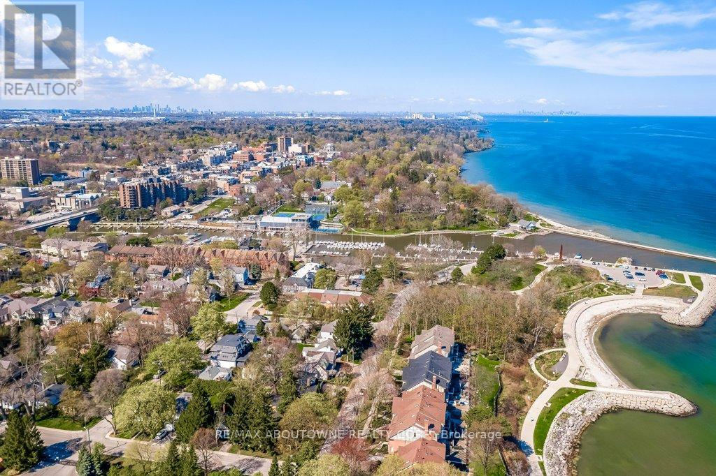 21 Chisholm Street, Oakville, Ontario  L6K 3W2 - Photo 35 - W12747126