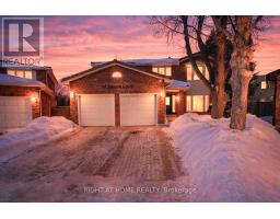 10 LAWSON COURT, Richmond Hill, Ontario