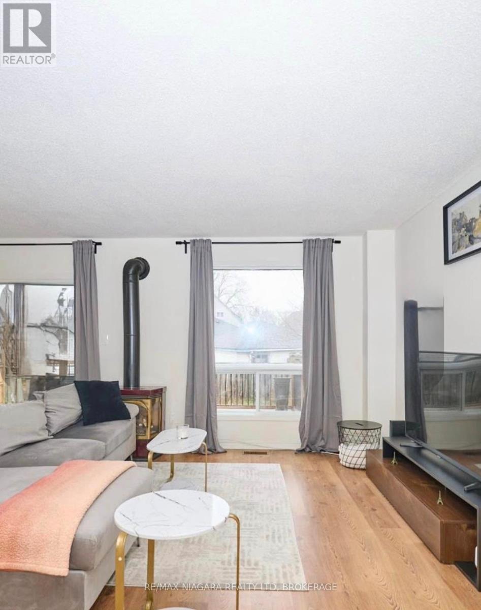 20 Station Street, Welland, Ontario  L3C 5K7 - Photo 7 - X12747182