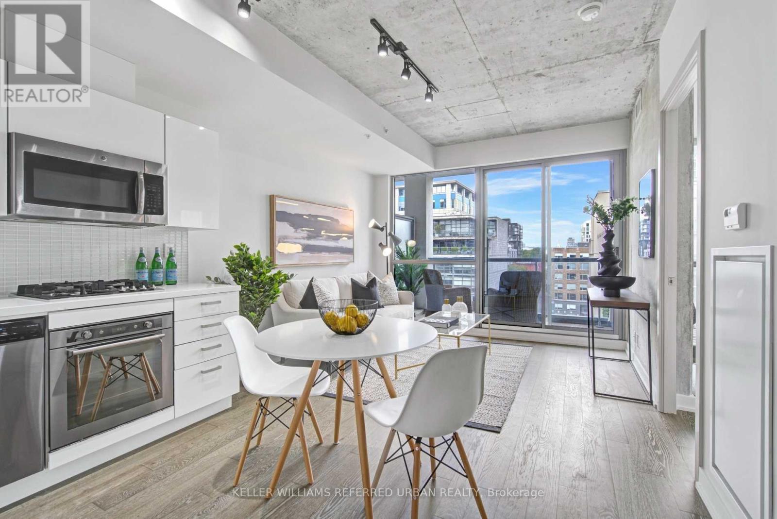 808 - 39 Brant Street, Toronto, Ontario  M5V 0M8 - Photo 8 - C12747168