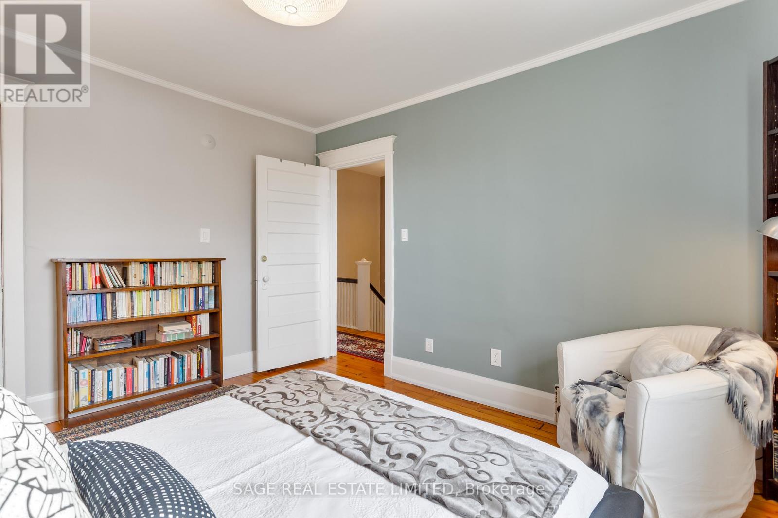 124 Alton Avenue, Toronto, Ontario  M4L 2M2 - Photo 34 - E12747164