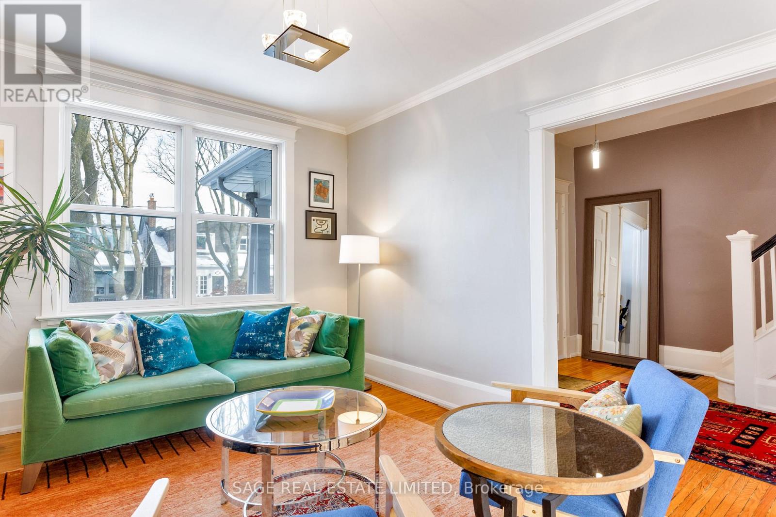 124 Alton Avenue, Toronto, Ontario  M4L 2M2 - Photo 6 - E12747164