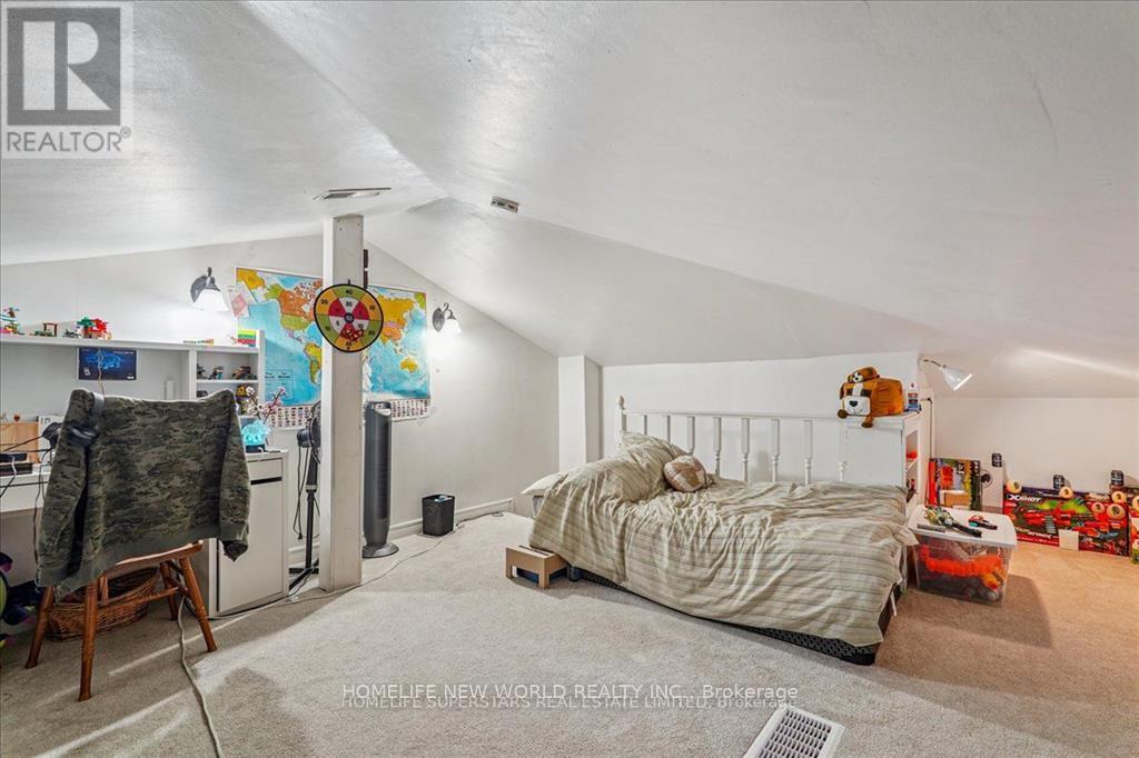 Upper - 47 Davis Road, Aurora, Ontario  L4G 2B4 - Photo 10 - N12747190