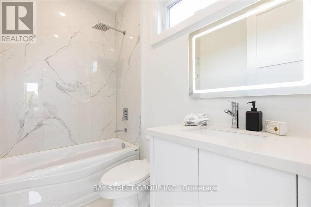 187 Rathburn Road, Toronto, Ontario  M9B 2L5 - Photo 26 - W12747178