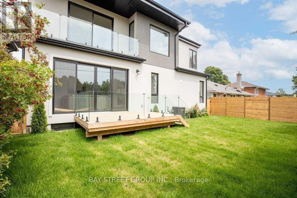 187 Rathburn Road, Toronto, Ontario  M9B 2L5 - Photo 35 - W12747178