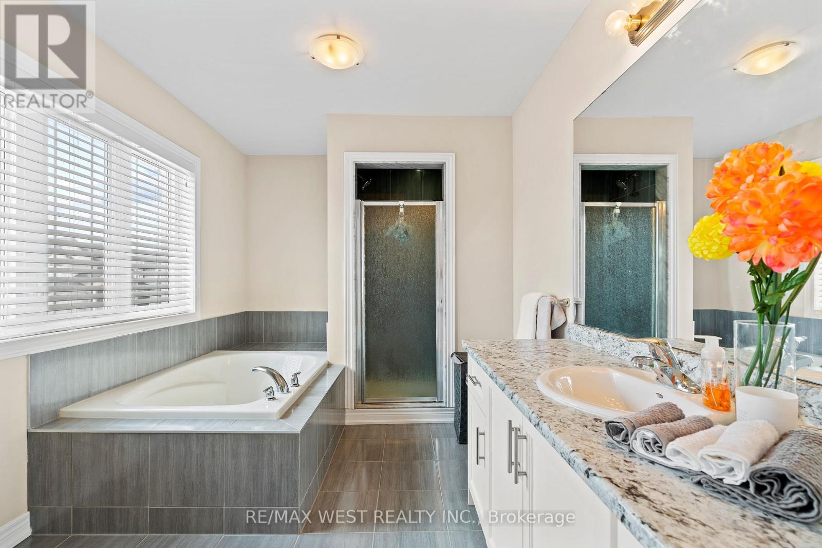 67 Robertson Road, Hamilton, Ontario  L9K 0H7 - Photo 22 - X12747186