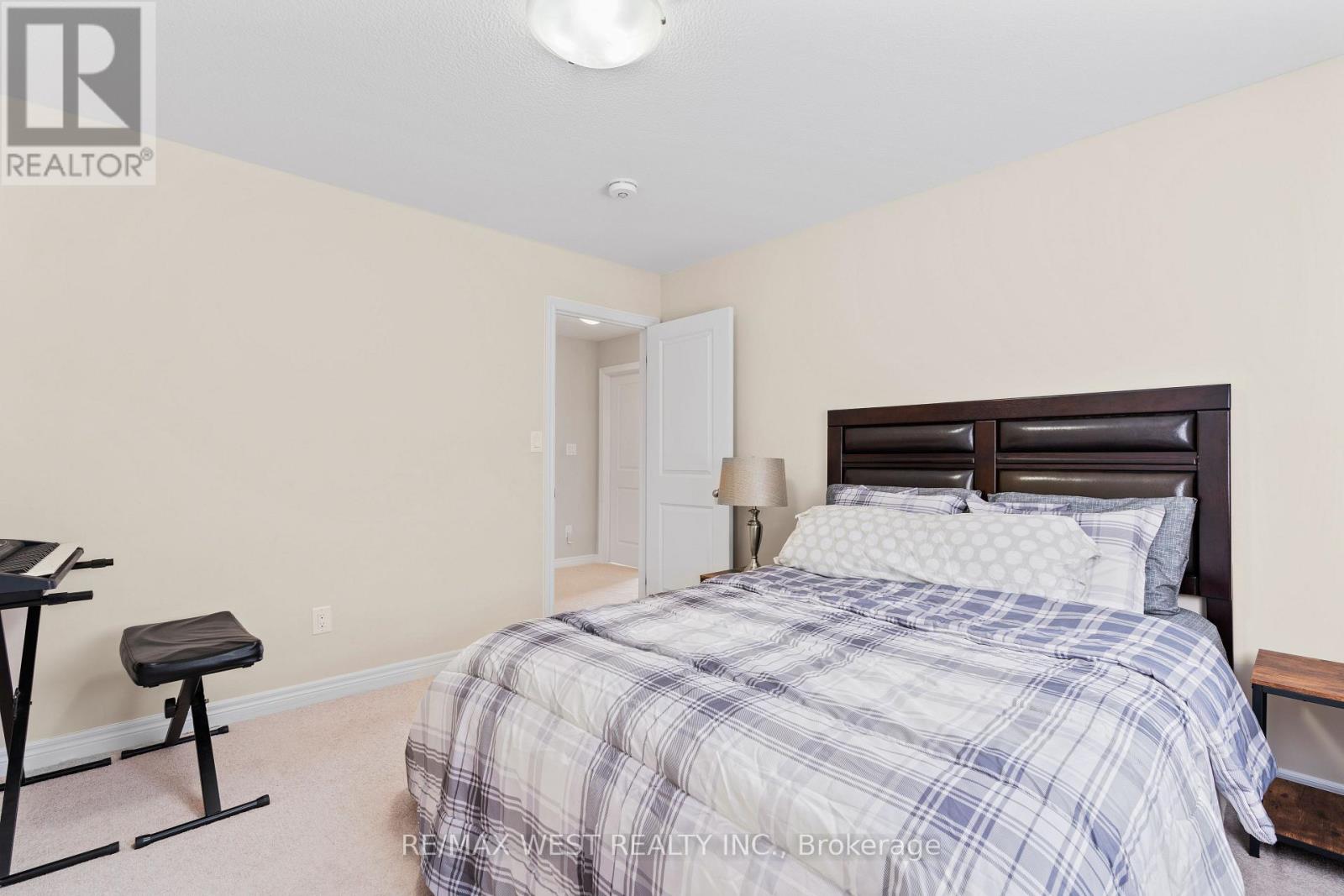 67 Robertson Road, Hamilton, Ontario  L9K 0H7 - Photo 24 - X12747186