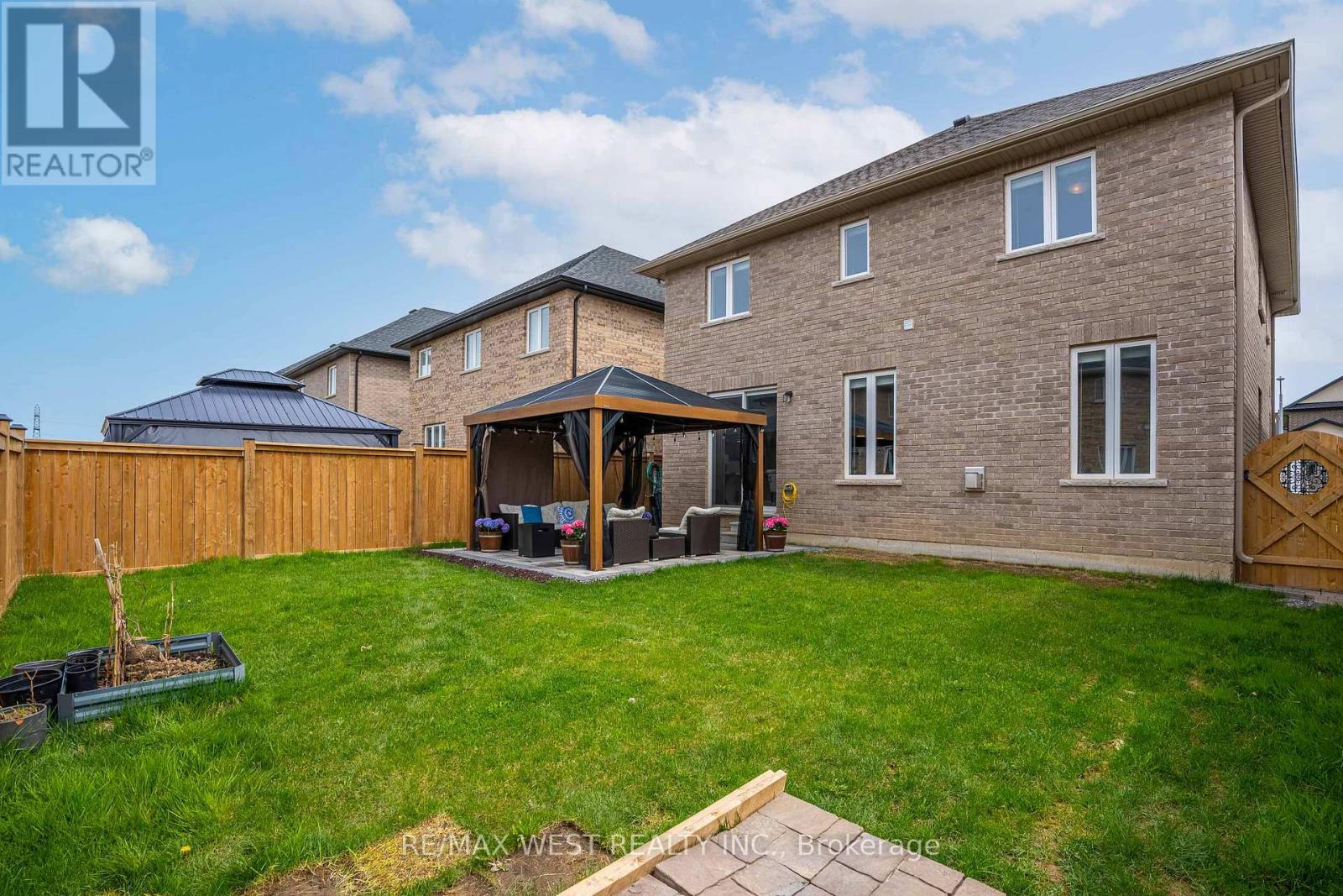 67 Robertson Road, Hamilton, Ontario  L9K 0H7 - Photo 33 - X12747186