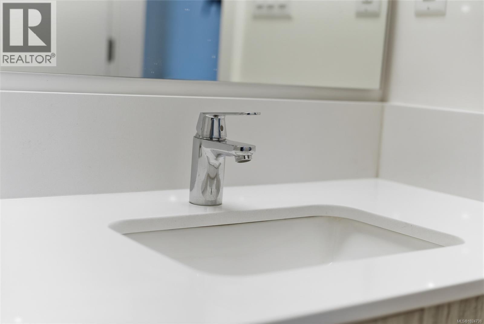 809 845 Johnson St, Victoria, British Columbia  V8W 0G3 - Photo 19 - 1024738