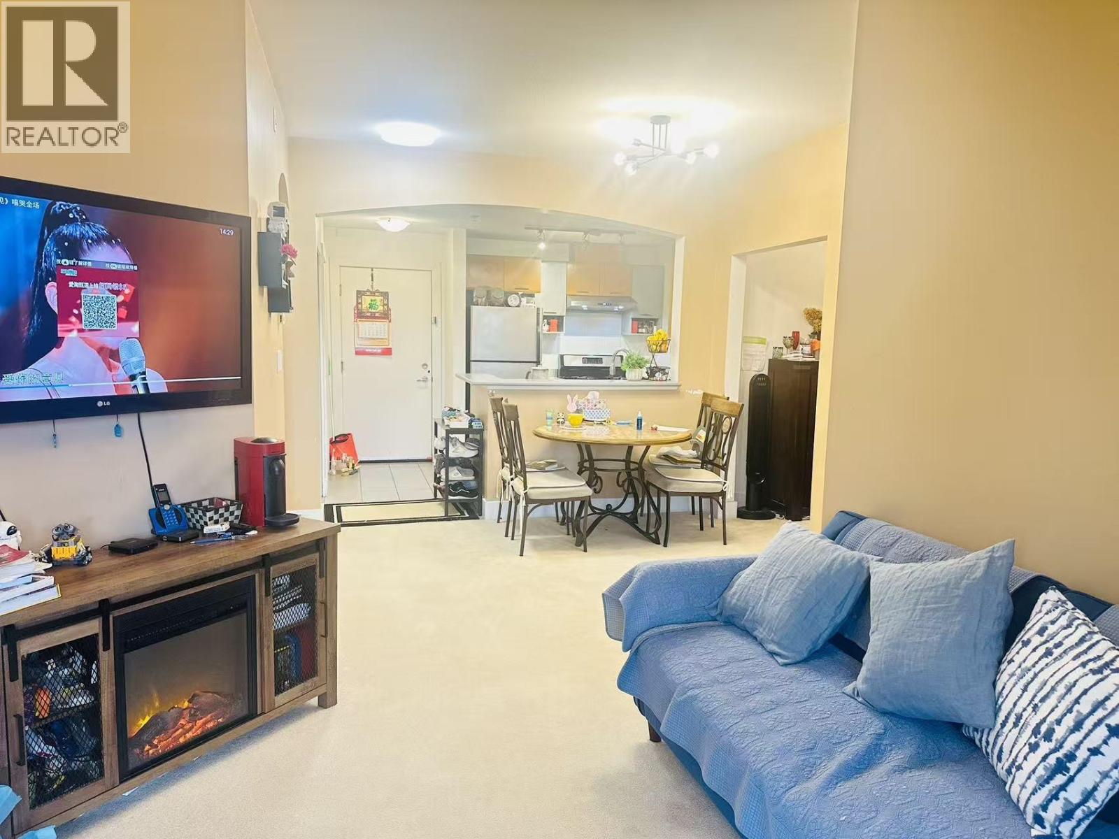 Listing Picture 17 of 25 : 310 9233 FERNDALE ROAD, Richmond / 烈治文 - 魯藝地產 Yvonne Lu Group - MLS Medallion Club Member