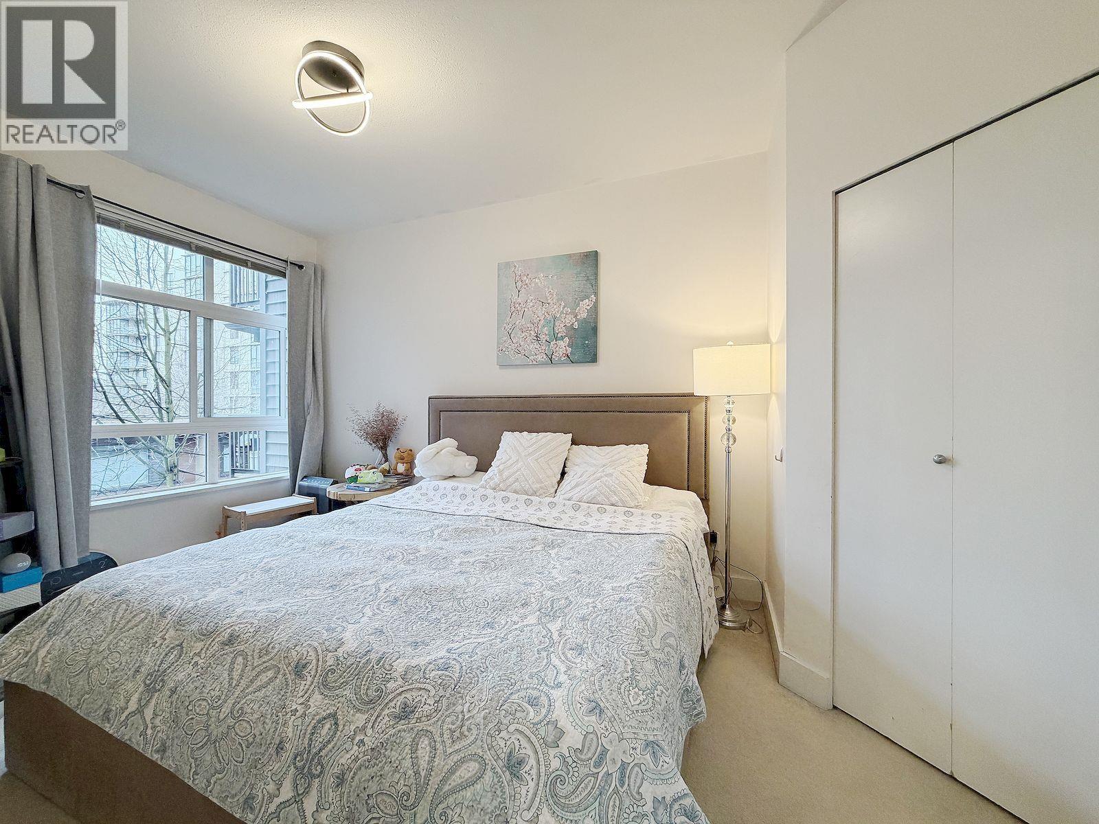 Listing Picture 13 of 25 : 310 9233 FERNDALE ROAD, Richmond / 烈治文 - 魯藝地產 Yvonne Lu Group - MLS Medallion Club Member