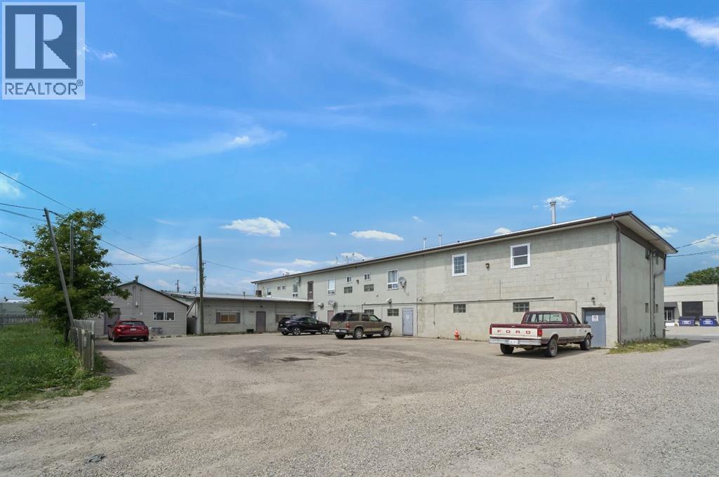 5001-05 49 Avenue, Olds, Alberta  T4H 1W9 - Photo 7 - A2240906