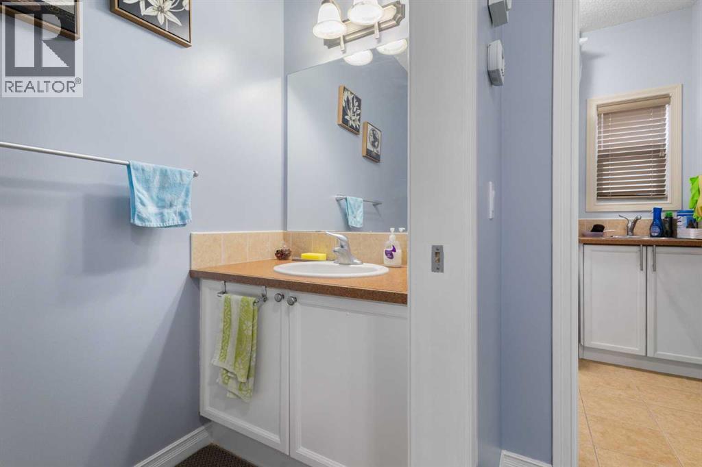 72 Rockyspring Circle Nw, Calgary, Alberta  T3G 5Y8 - Photo 20 - A2280155