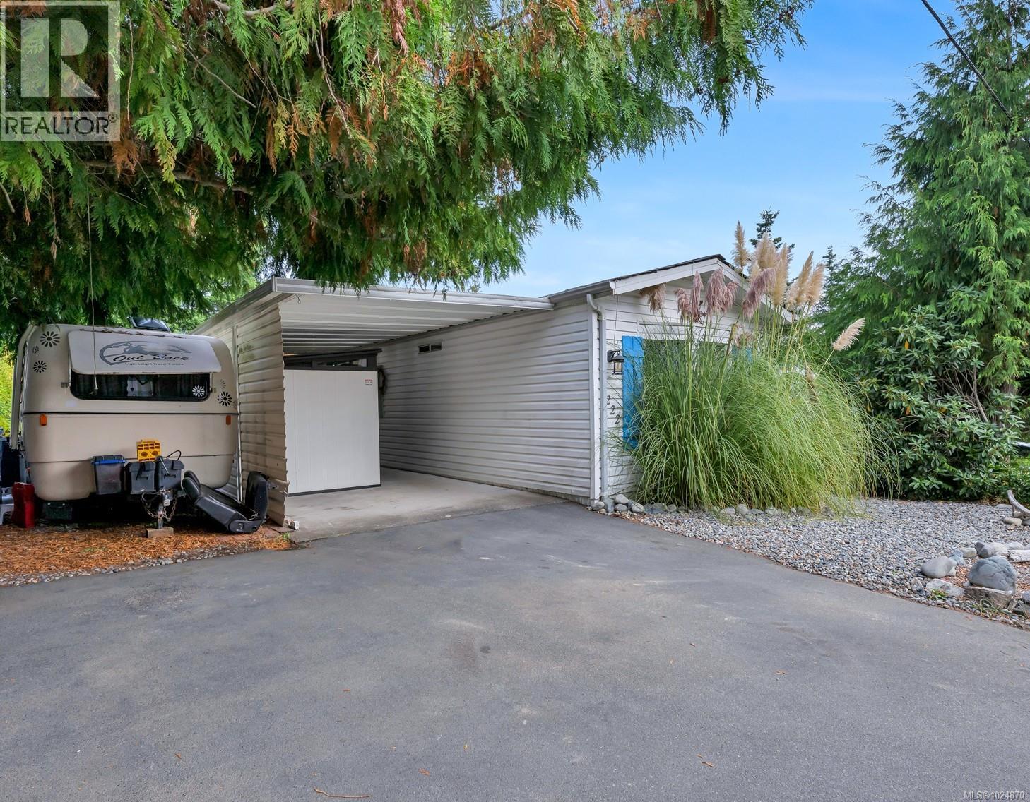 222 2779 Stautw Rd, Central Saanich, British Columbia  V8M 2C8 - Photo 2 - 1024870