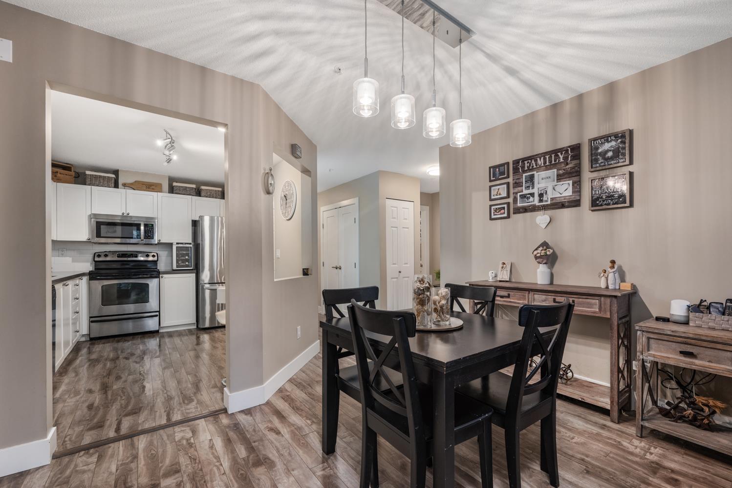 215 8068 120a Street, Surrey, British Columbia  V3W 3P3 - Photo 18 - R3085219