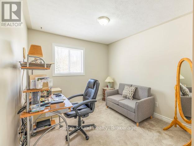 240135 Wilcox Side Road, Georgian Bluffs, Ontario  N4K 5N7 - Photo 19 - X12747232